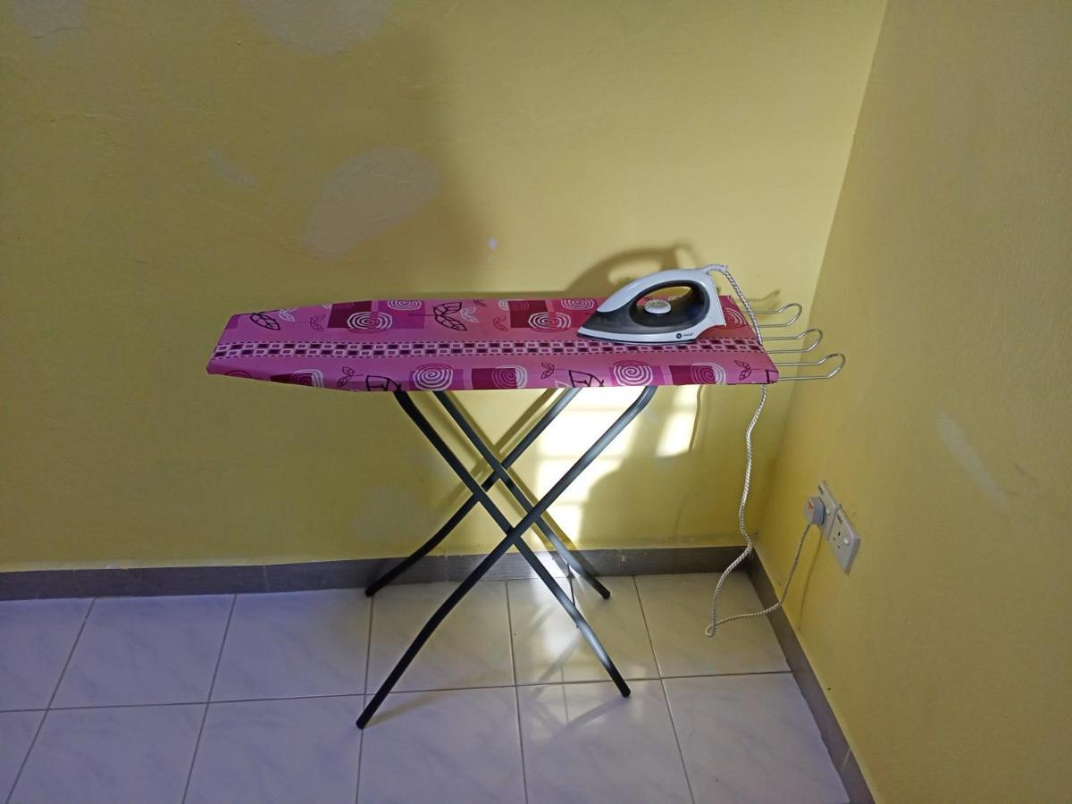 Holiday Home Bagan Lalang 5 Aircon Kampong Bagan Lalang Buitenkant foto